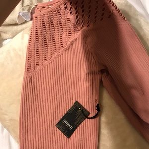 Forever 21 elastic fitting long sleeve